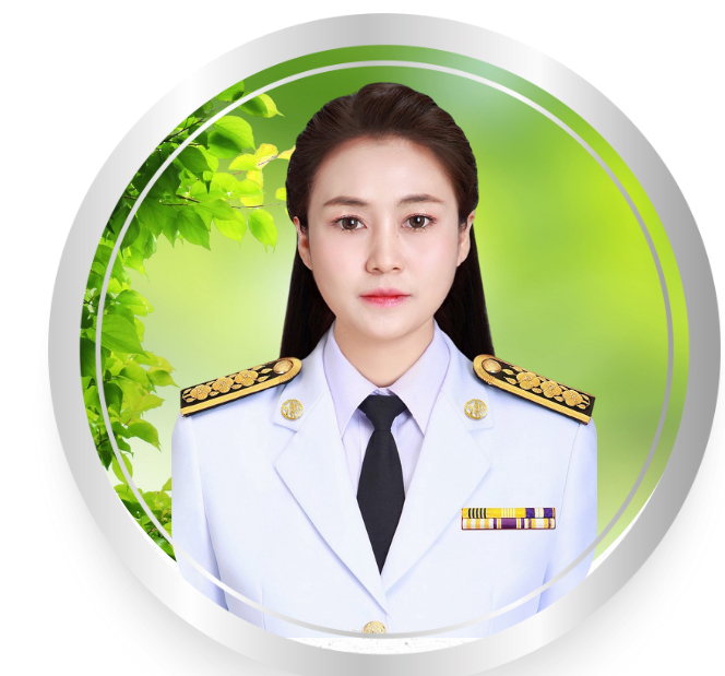 นางสาวพิชญาภัค  คำบาล