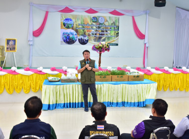 สำนักงานสหกรณ์จังหวัดตากร่วมกิจกรรมฟื้นฟูพืชผลหลังประสบอุทกภัยและพิธีมอบเงิน เพื่อช่วยเหลือผู้ประอุทกภัย ... พารามิเตอร์รูปภาพ 3