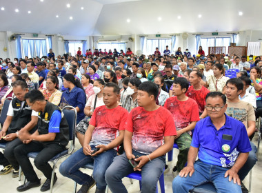 สำนักงานสหกรณ์จังหวัดตากร่วมกิจกรรมฟื้นฟูพืชผลหลังประสบอุทกภัยและพิธีมอบเงิน เพื่อช่วยเหลือผู้ประอุทกภัย ... พารามิเตอร์รูปภาพ 7