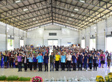 สำนักงานสหกรณ์จังหวัดตากร่วมกิจกรรมฟื้นฟูพืชผลหลังประสบอุทกภัยและพิธีมอบเงิน เพื่อช่วยเหลือผู้ประอุทกภัย ... พารามิเตอร์รูปภาพ 8